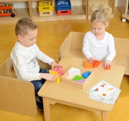Drewniana Gra Dla Dzieci Kolorowe Klocki i Kubeczki Trójkąty Masterkidz Montessori