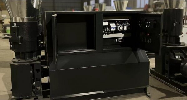 Peleciarka czterorolkowa  37kW  EWP-400C
