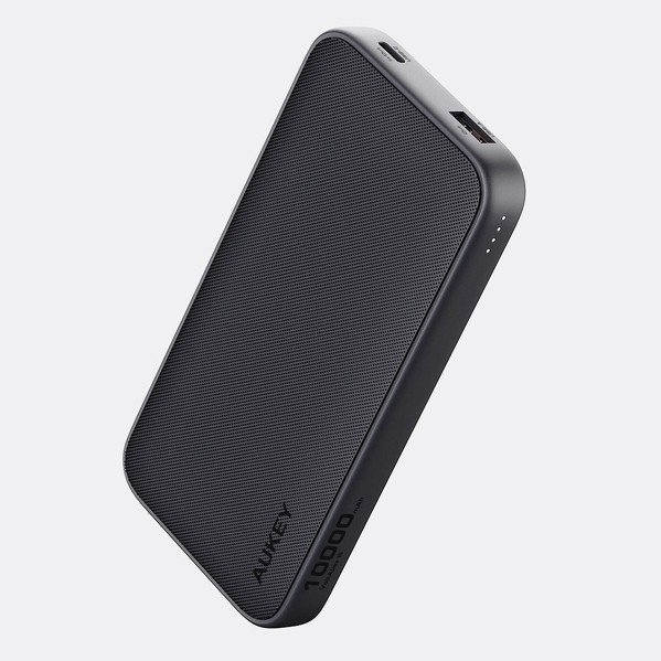 PB-Y46 Power Bank 10000 mAh 15W 2xUSB LED kabel USB-C