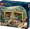 LEGO Klocki Harry Potter 76445 Zamek Hogwart: zajęcia z zielarstwa