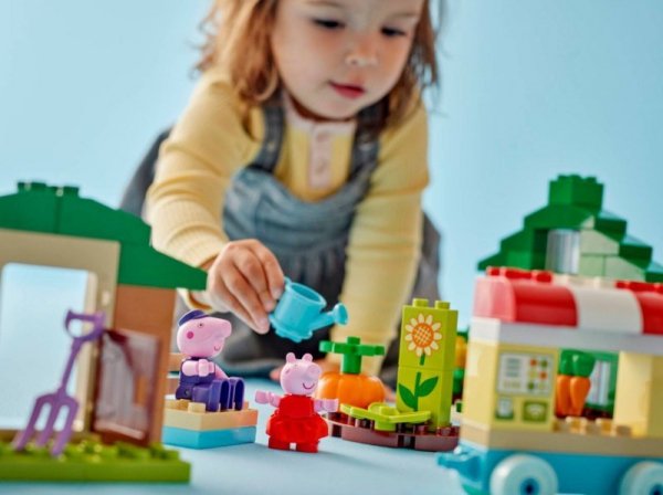 LEGO Klocki DUPLO Peppa Pig 10461 Ogród i szklarnia Dziadka świnki