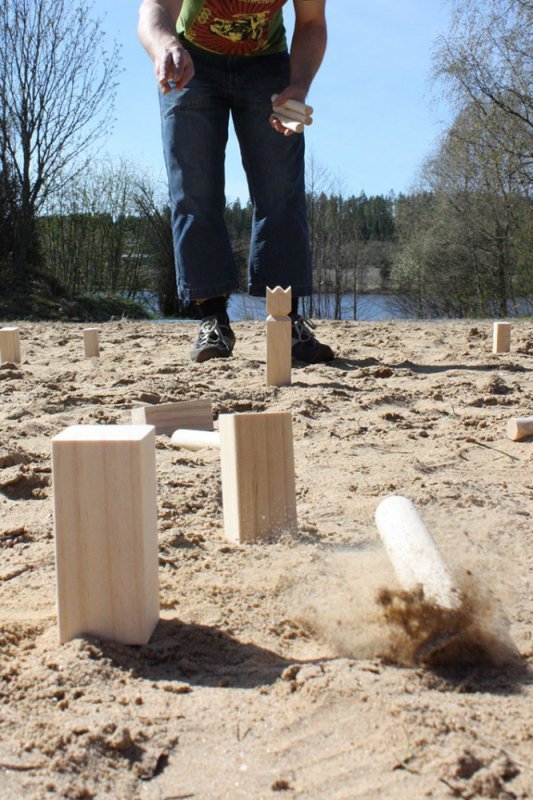 Tactic Gra Kubb w kartonowym opakowaniu