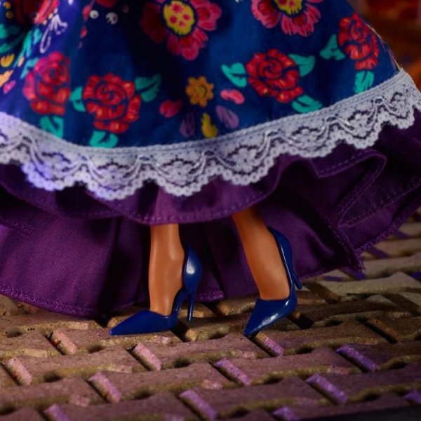 Mattel Lalka kolekcjonerska Barbie Signature Dia De Muertos 2022