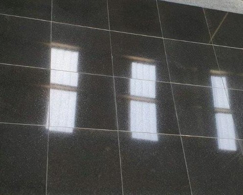 płytki kamienne z granitu Absolut Black, POLER: 30x30x1 cm