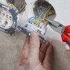 SZCZYPCE UNIWERSALNE Z OSTRO ZAKOŃCZONYMI SZCZĘKAMI 145MM