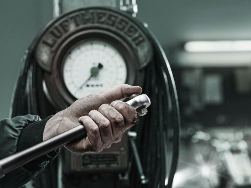 KLUCZ DYNAMOMETRYCZNY CLICK-TORQUE 1/2&#039;&#039; 40-200NM
