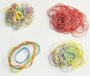 GUMKI RECEPTURKI 25MM Q-CONNECT MIX KOLORÓW 250G