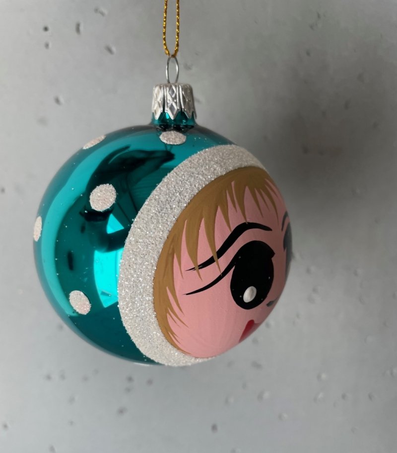 Bombka 8 cm dekorowana &quot;Laleczka&quot;