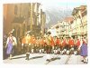 INNSBRUCK. MARIA THERESIENSTRASSE MIT WILTENER STADTMUSIKKAPELLE