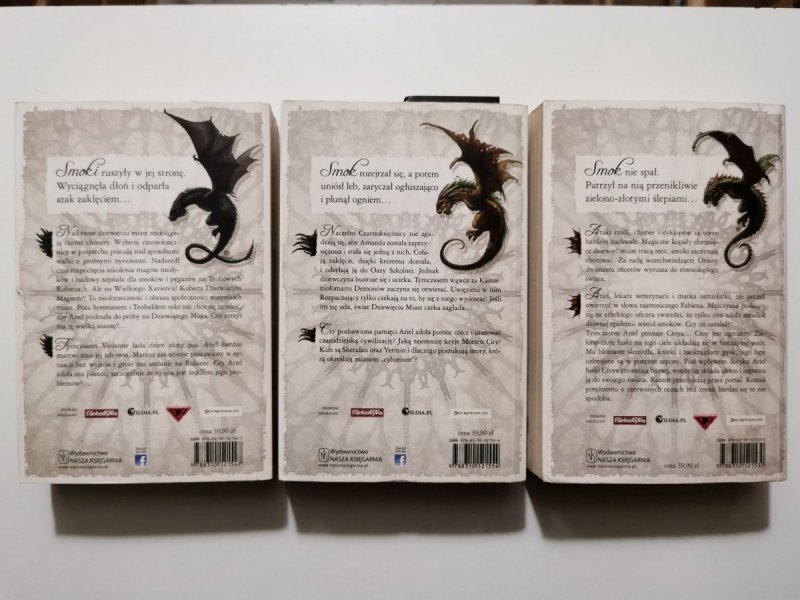 DZIEWIĄTY MAG 3 TOMY - A. R. Reystone 
