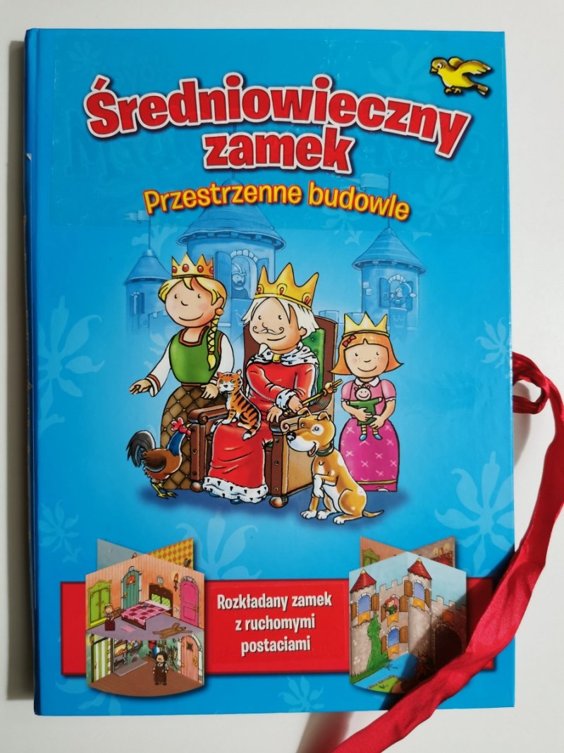 ŚREDNIOWIECZNY ZAMEK. PRZESTRZENNE BUDOWLE
