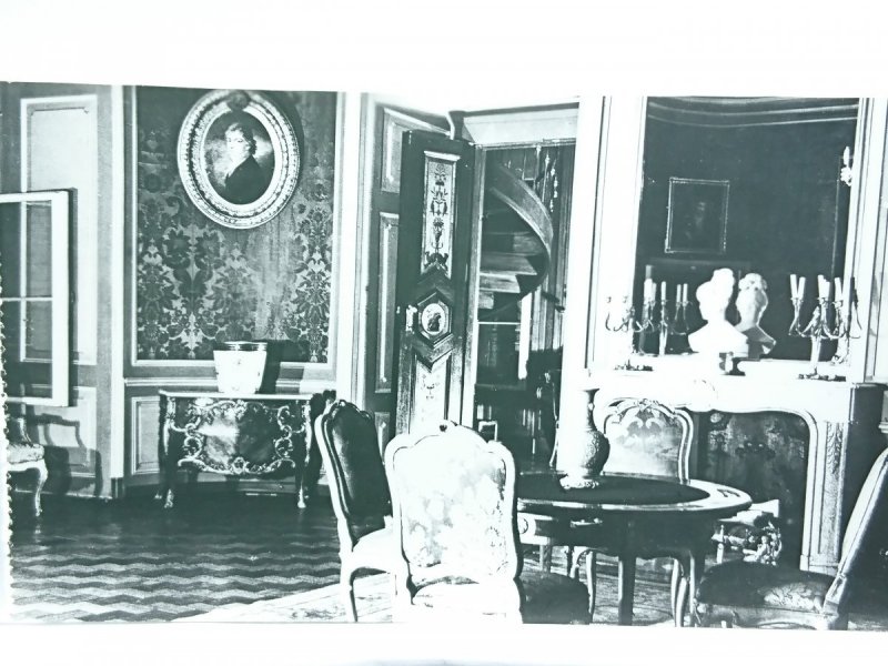 ŁAŃCUT - ZAMEK - MUZEUM - SALON ZIELONY