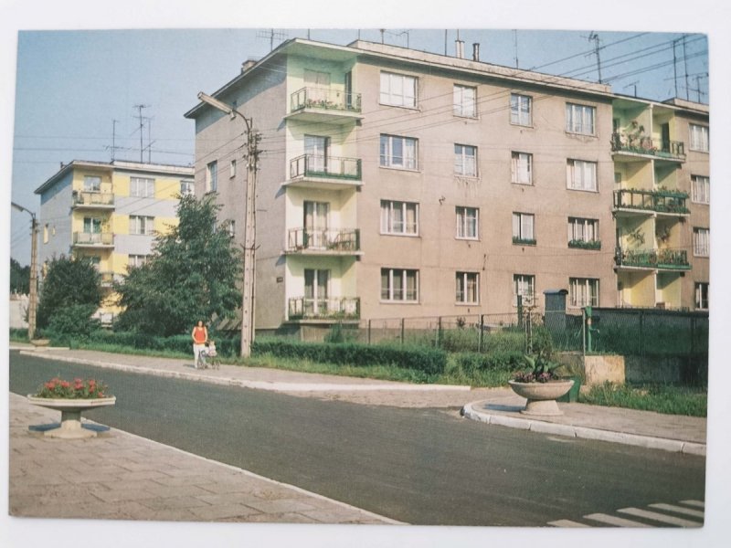 LUBACZÓW. OSIEDLE MIESZKANIOWE FOT. JASTRZĘBSKI