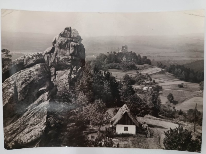 ODRZYKOŃ RUINY ZAMKU