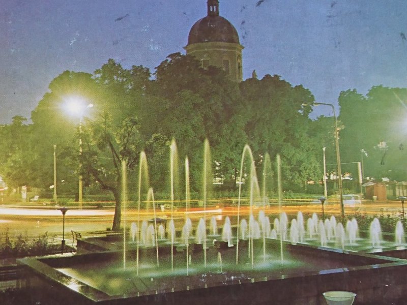 RADOM. MIASTO NOCĄ FOT. J. ŚMIAŁOWSKI