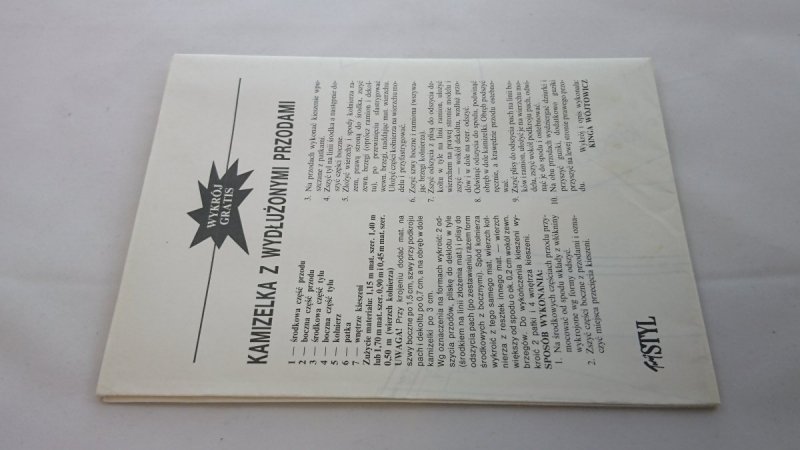 TWÓJ STYL WYKRÓJ - WIECZOROWA KAMIZELKA