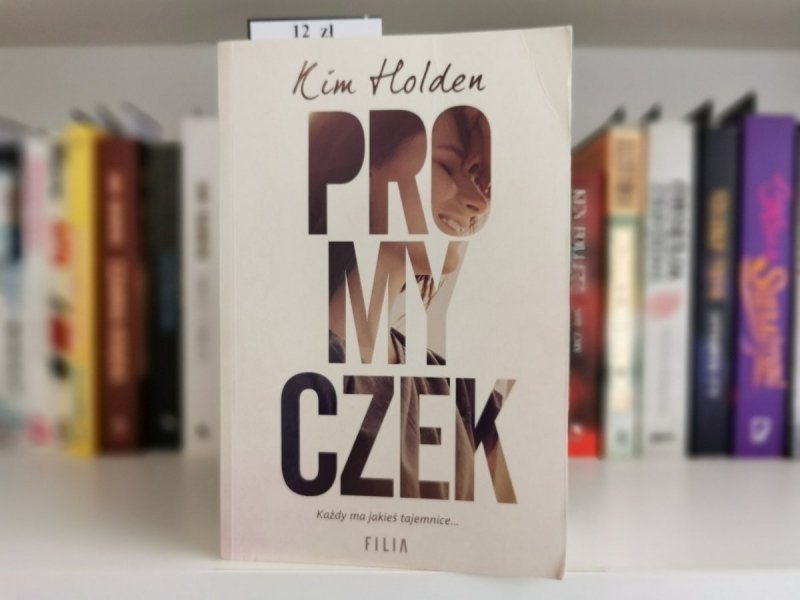 PROMYCZEK - Kim Holden