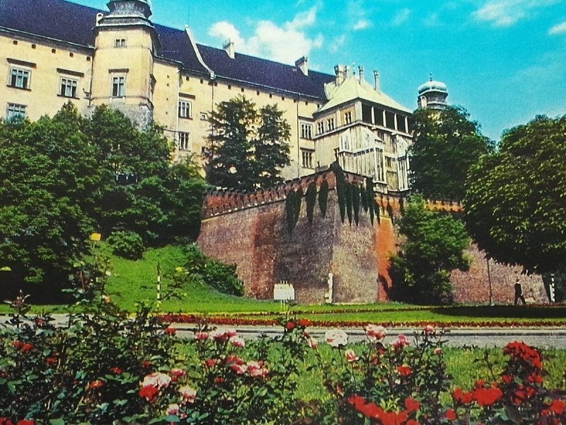 KRAKÓW. ZAMEK KRÓLEWSKI NA WAWELU FOT. T. BILIŃSKI