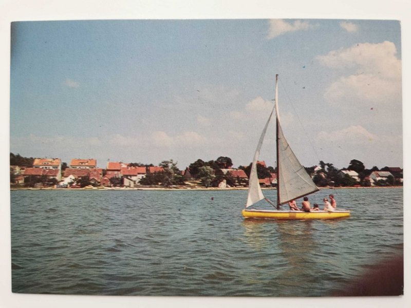 MIKOŁAJKI. WIDOK OD STRONY JEZIORA MIKOŁAJSKIEGO FOT. KAMIŃSKI