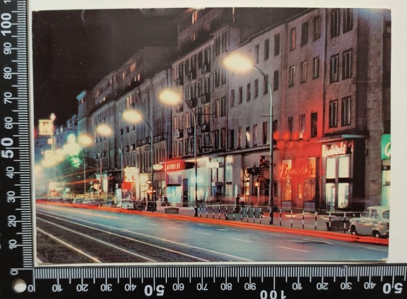 WARSZAWA. ALEJE JEROZOLIMSKIE NOCĄ