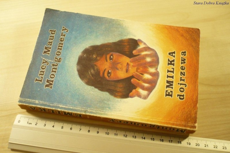 EMILKA DOJRZEWA - Lucy Maud Montgomery (1990)