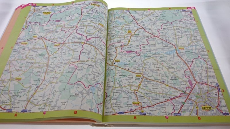 POLSKA CZĘŚĆ I ATLAS DROGOWY SKALA 1: 100 000 2004