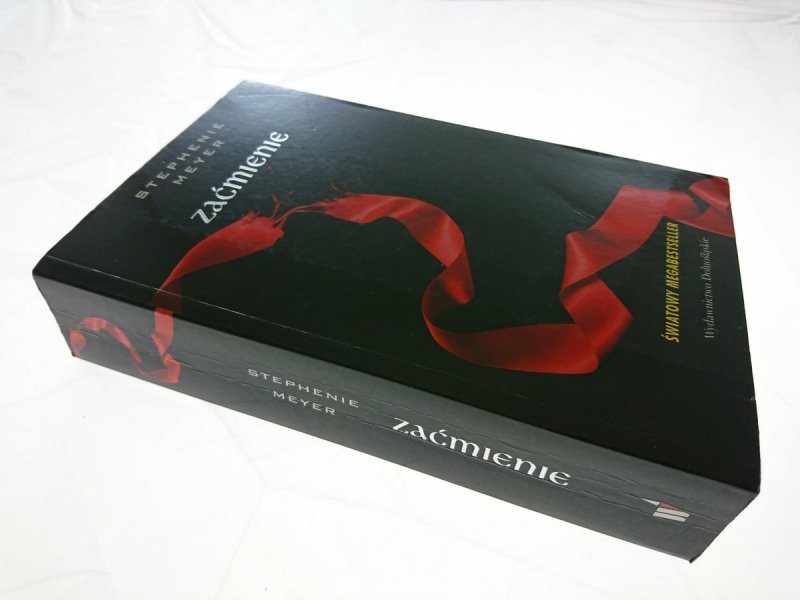 ZAĆMIENIE - Stephenie Meyer 2010