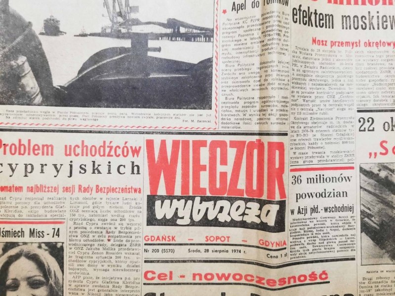 Wieczór wybrzeża Nr. 200 (5570) Środa 28 sierpnia 1974