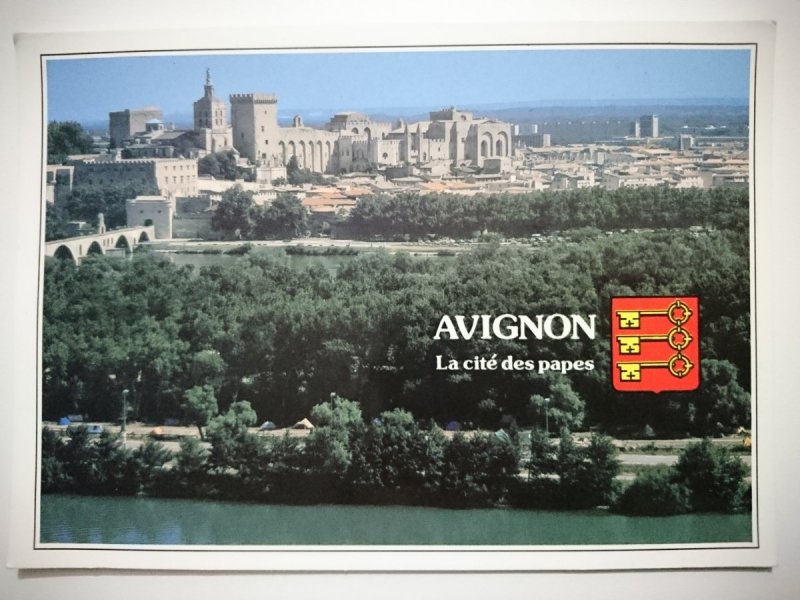 LES GRANDS SITES DE PROVENCE AVIGNON