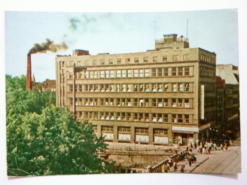 GLIWICE. POWSZECHNY DOM TOWAROWY FOT. HERMAŃCZYK