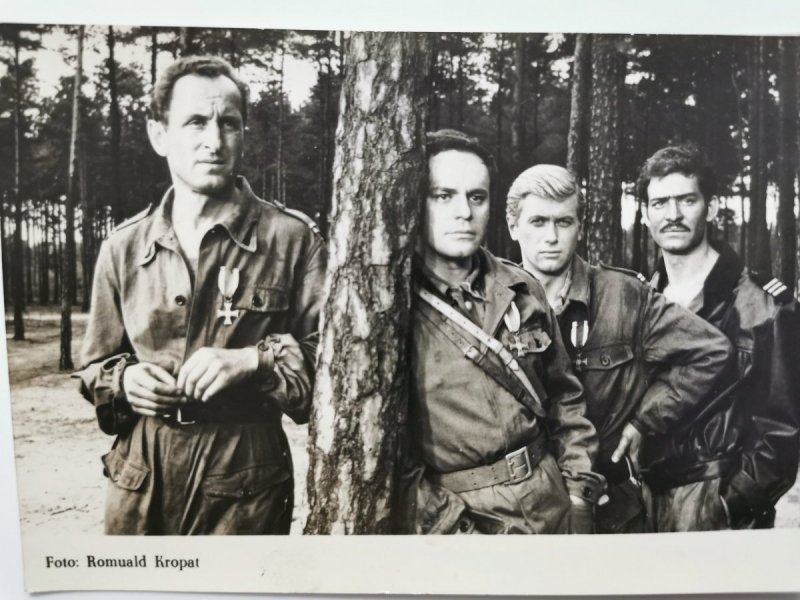 CZTEREJ PANCERNI I PIES. ZAŁOGA RUDEGO