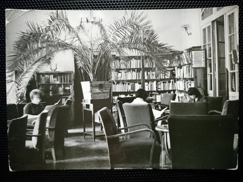 TOMASZ MAZOWIECKI. FRAGMENT BIBLIOTEKI MIEJSKIEJ FOT. M. PETRUSZKA