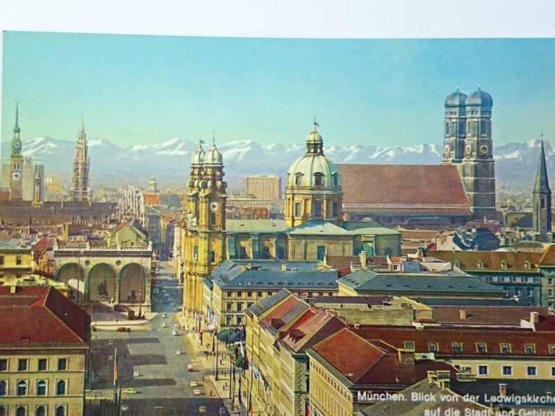 MUNCHEN BLICK VON DER LUDWIKGSKIRCHE