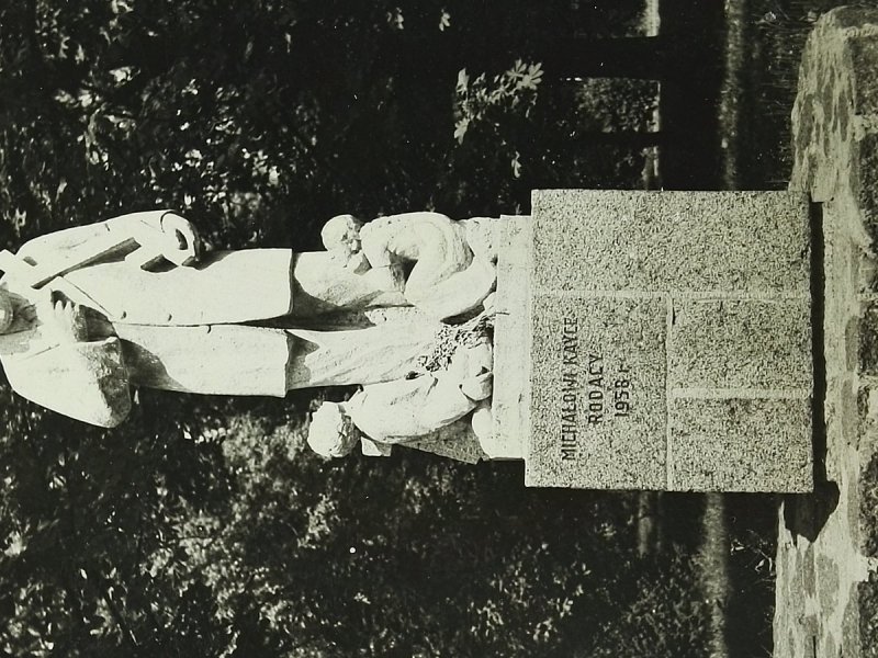 EŁK. POMNIK M. KAYKI FOT. T. SUMIŃSKI