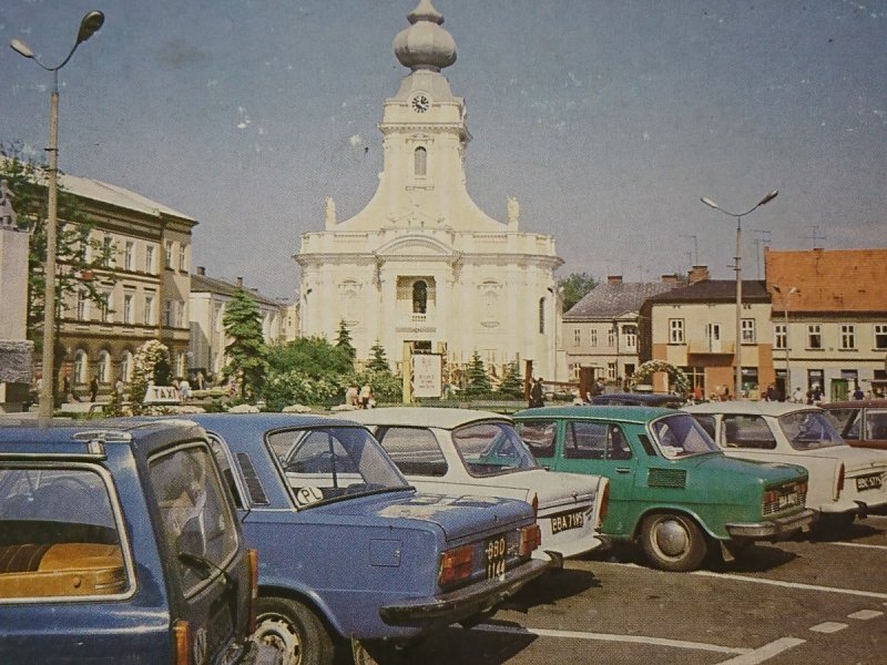 WADOWICE. RYNEK KOŚCIÓŁ... FOT. A. SZYMAŃSKI