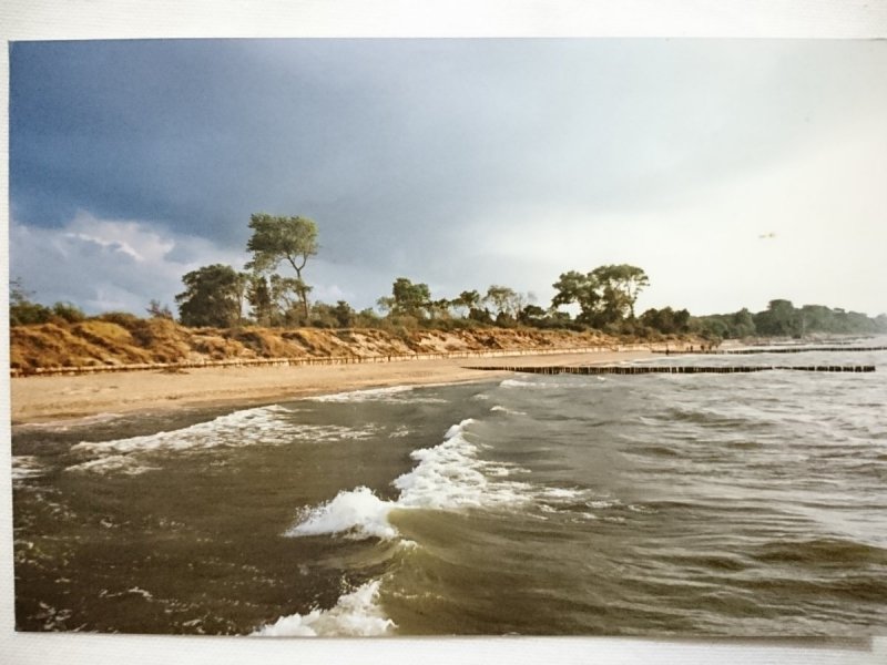 BRZEG MORZA. PLAŻA FOT. ROBERT GAUER