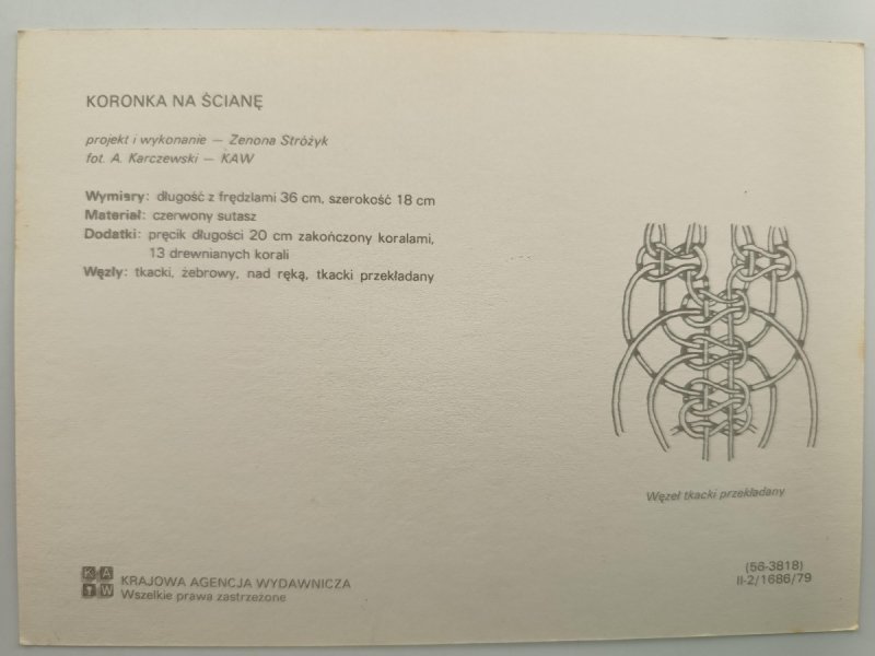 KORONKA NA ŚCIANĘ