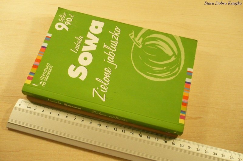 ZIELONE JABŁUSZKO - Izabela Sowa (2004)