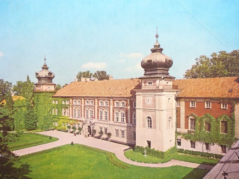 ŁANCUT. MUZEUM - ZAMEK Z XVII w. ...FOT. JABŁOŃSKI