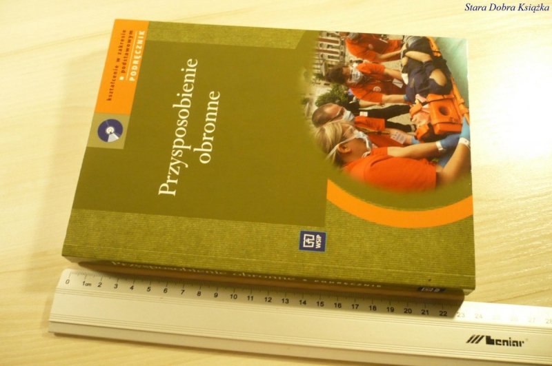 PRZYSPOSOBIENIE OBRONNE. PODRĘCZNIK + PŁYTA (2011)