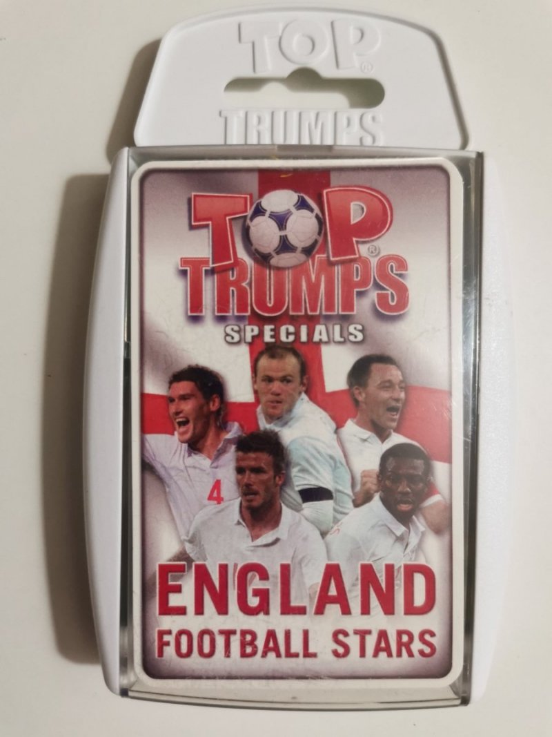 TOP TRUMPS SPECIALS ENGLAND FOOTBALL STARS 33 KARTY 