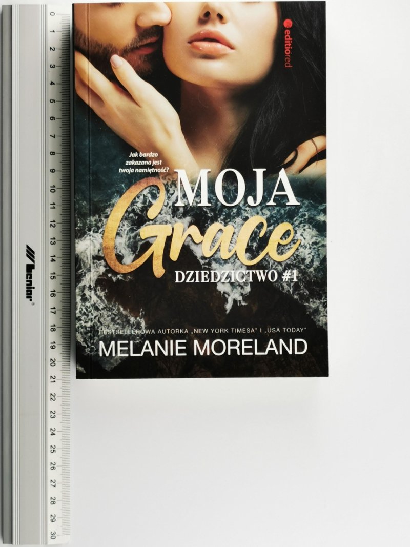 MOJA GRACE - Melanie Moreland