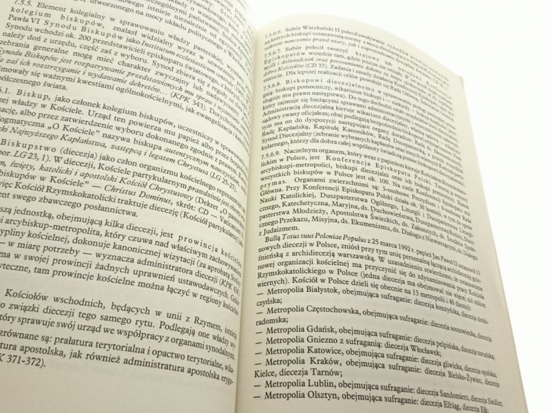 SYMBOLIKA. ZARYS WIEDZY O KOŚCIOŁACH - Karski 1994