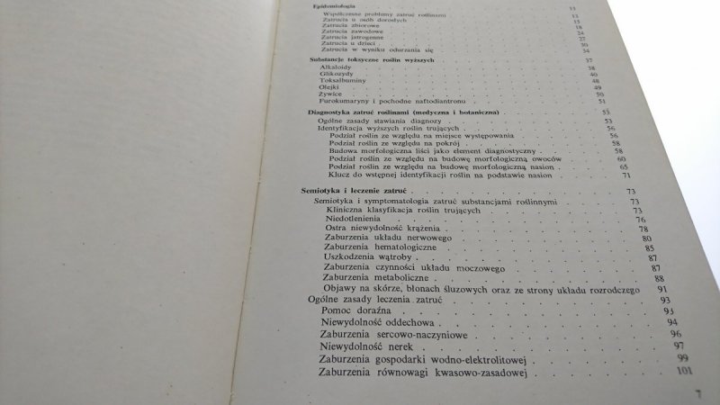 ZATRUCIA ROŚLINAMI WYŻSZYMI I GRZYBAMI 1984
