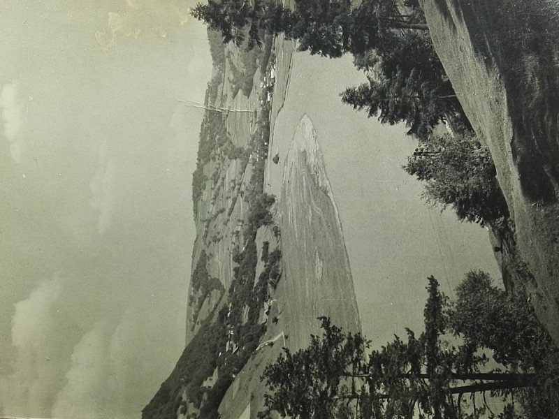 RYTRO. RZEKA POPRAD FOT. L. ŚWIĘCKI