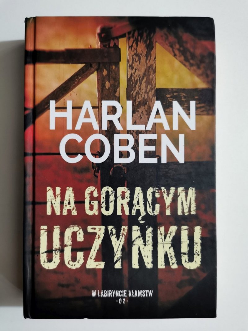 NA GORĄCYM UCZYŃKU - Harlan Coben 
