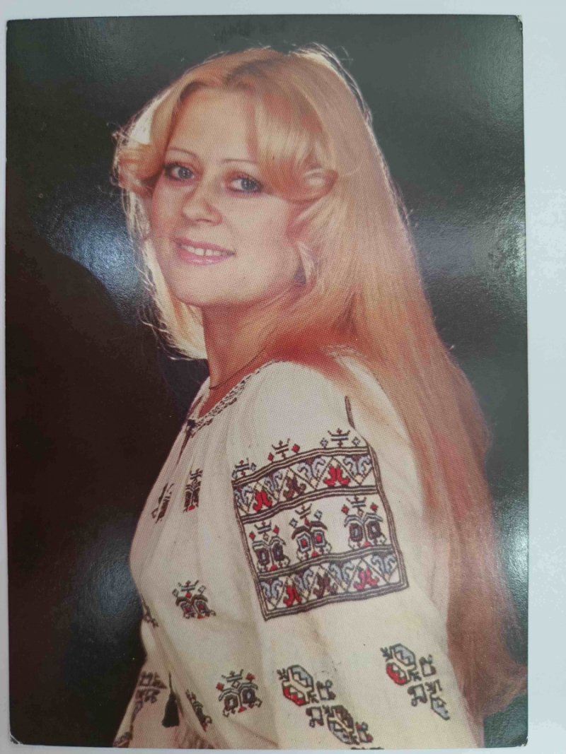 IRENA WOŹNIACKA