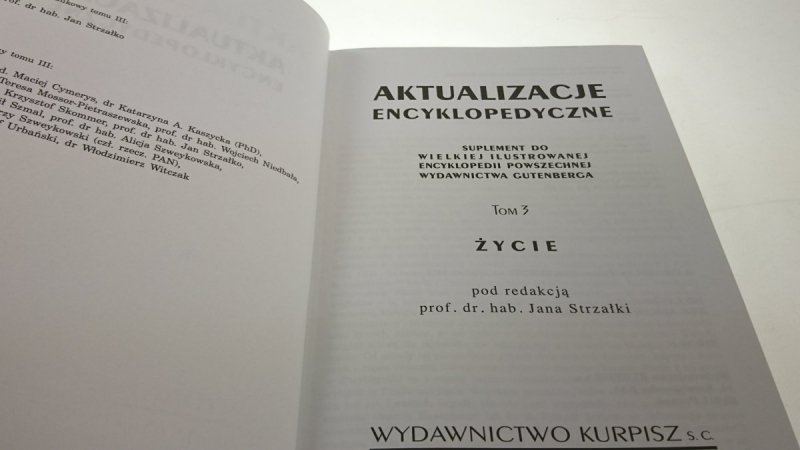 AKTUALIZACJE ENCYKLOPEDYCZNE TOM 3 ŻYCIE 1996