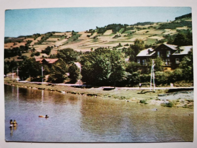 PIWNICZNA. WIDOK ZNAD POPRADU