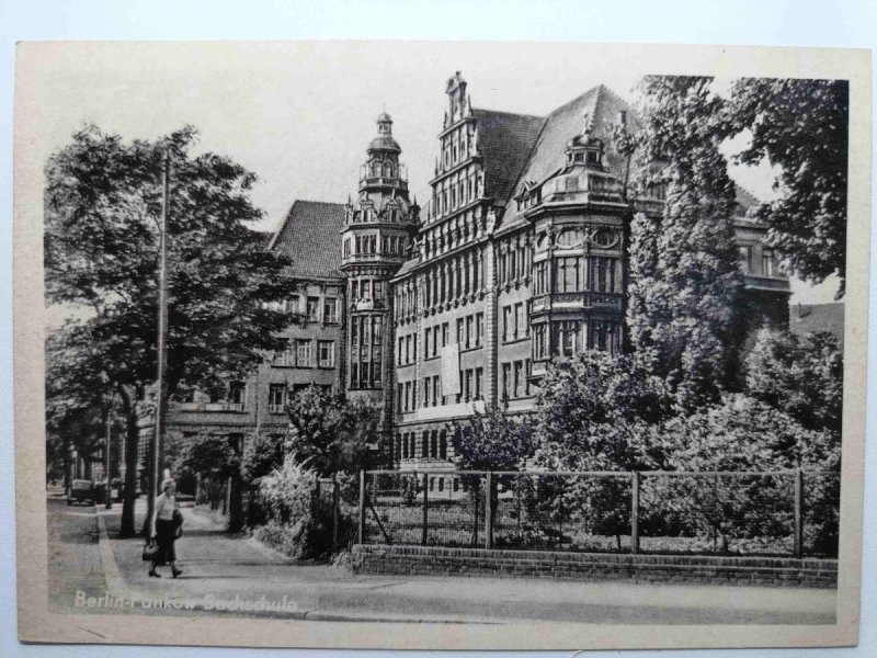 BERLIN PANKOW BACHSCHULE